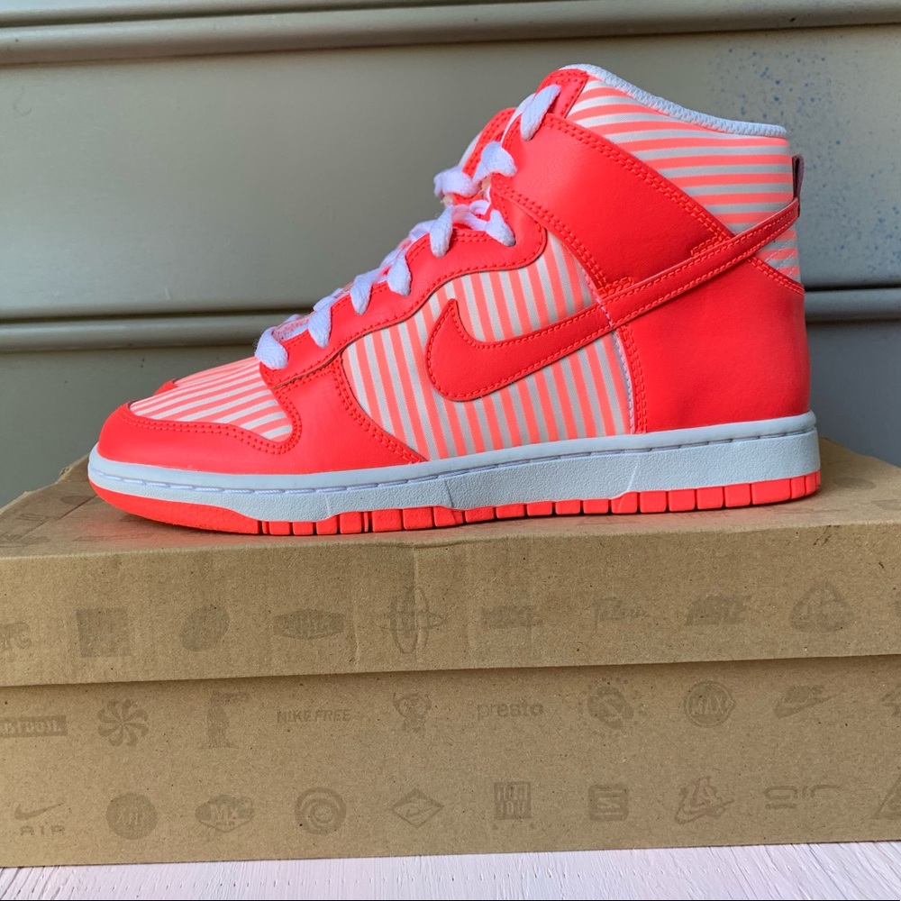 Nike dunk high skinny”hot punch”